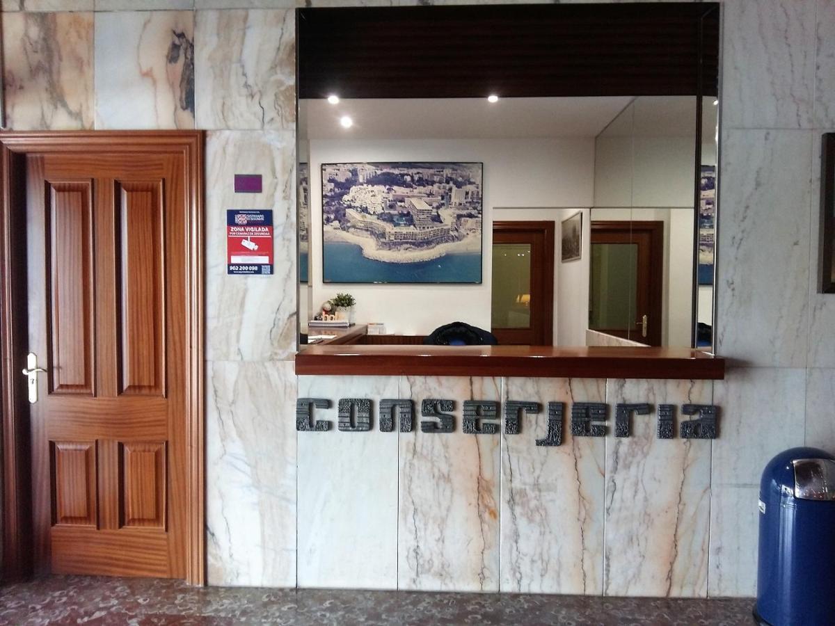 Castillo Santa Clara Sol Y Playa 토레몰리노스 외부 사진